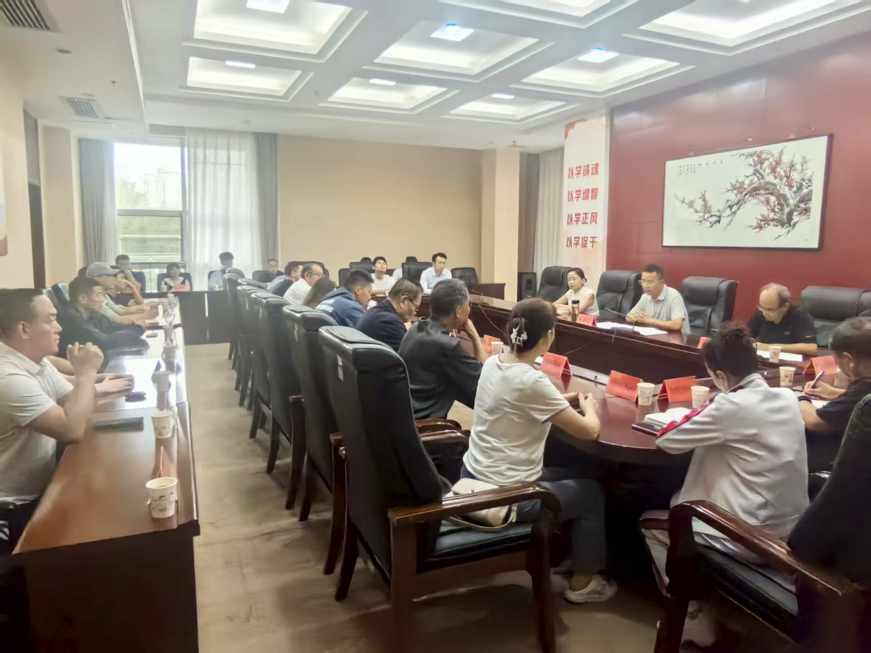 9.10体育赛事进街区进商圈座谈会.jpg